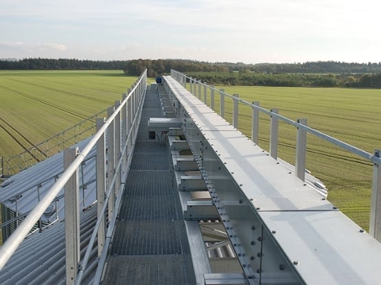 SCRAPER CONVEYOR