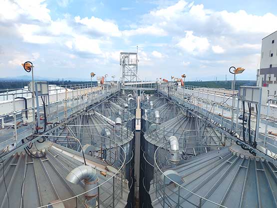 steel corn silo